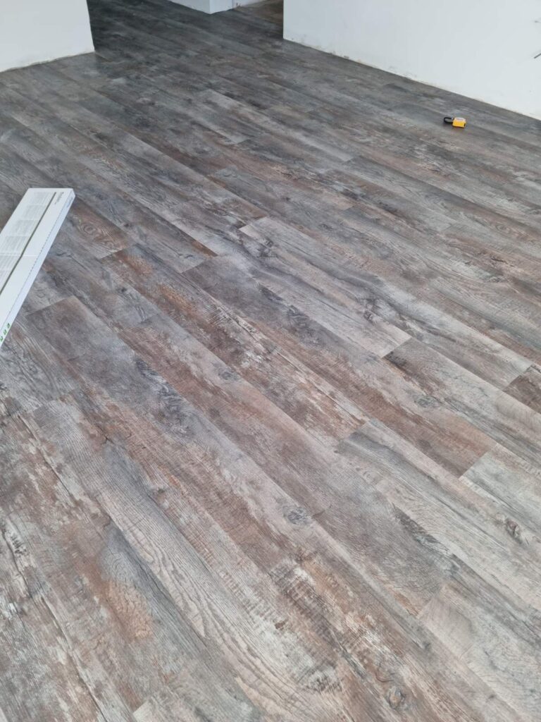 Parketarstvo Domen Logar - montaža vseh vrst talnih oblog