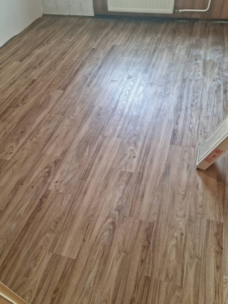 Parketarstvo Domen Logar - montaža vseh vrst talnih oblog